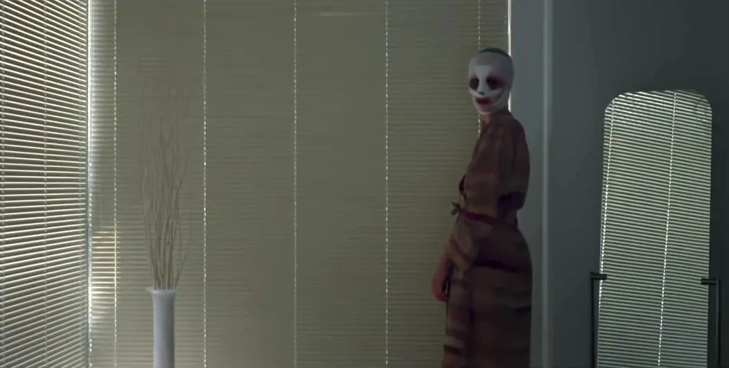 Austrian Horror Flick 'Goodnight Mommy' Officially Ushers In Halloween Season!