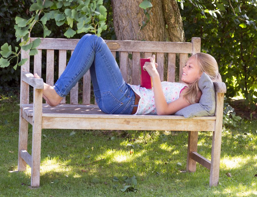 5 Fast-Paced Books To Get You Out Of a Reading Slump!