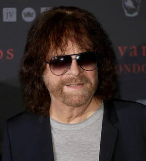 Jeff Lynne steps in to help Take That recover from Orange split