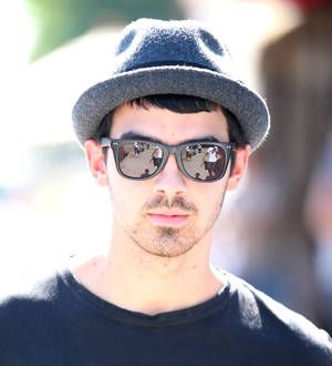 Joe Jonas' representative denies drug addiction rumors