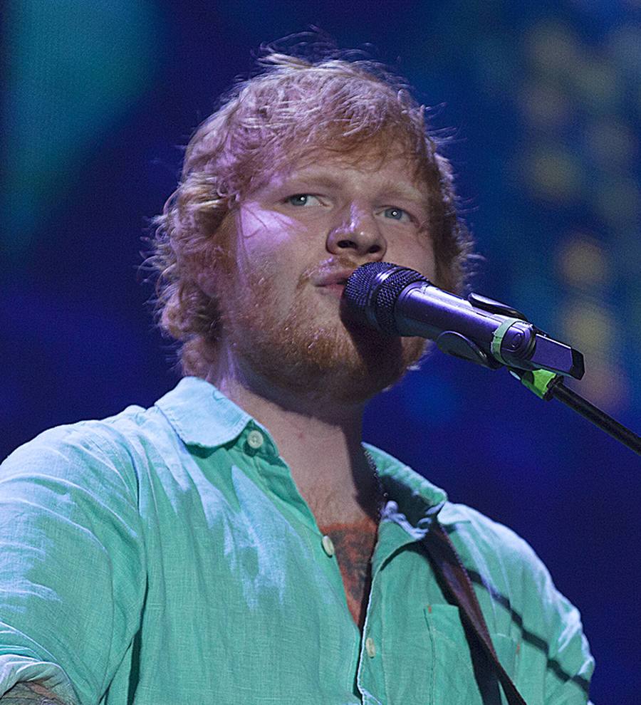 Ed Sheeran to headline Glastonbury festival 2017 - report