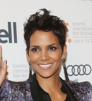 Halle Berry wants to go clubbing on Halloween