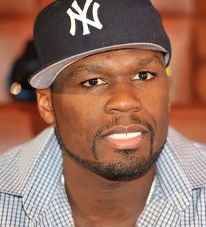 50 Cent turns boxing promoter for Floyd Mayweather, Jr.