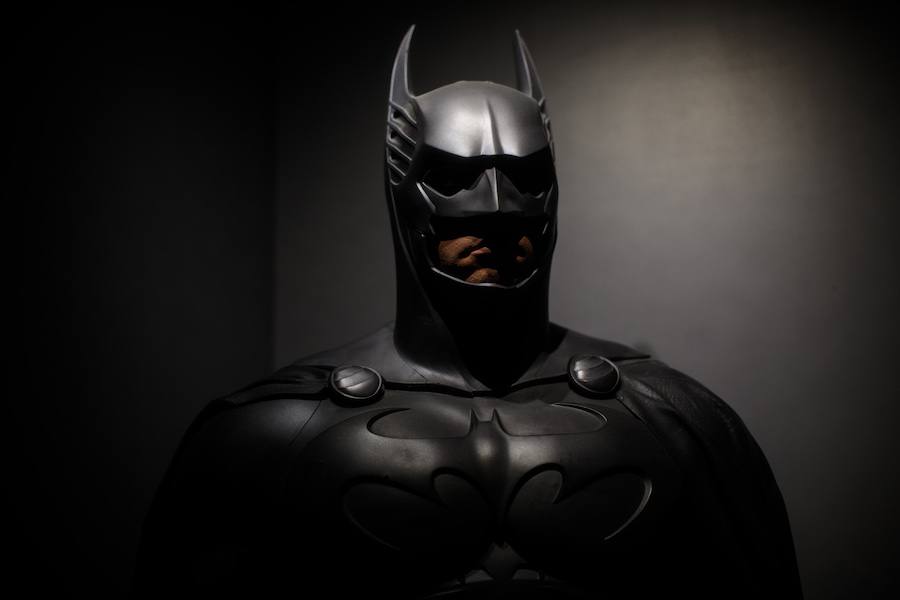 What Kind of TikToker Would Each of The Film & TV Batmans Be?!