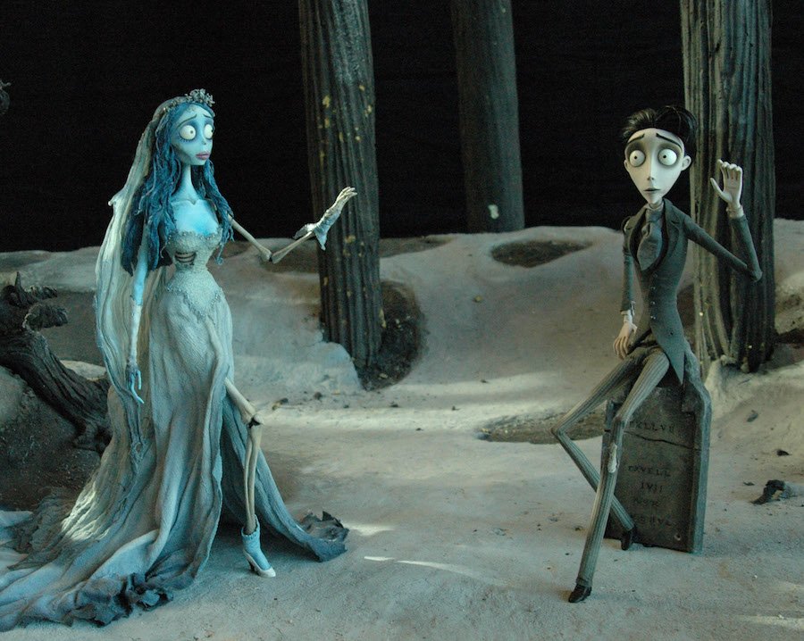 6 Cute Couples Halloween Costume Ideas!