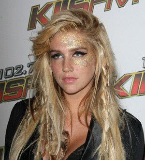 Ke$ha leads cancer chat campaign