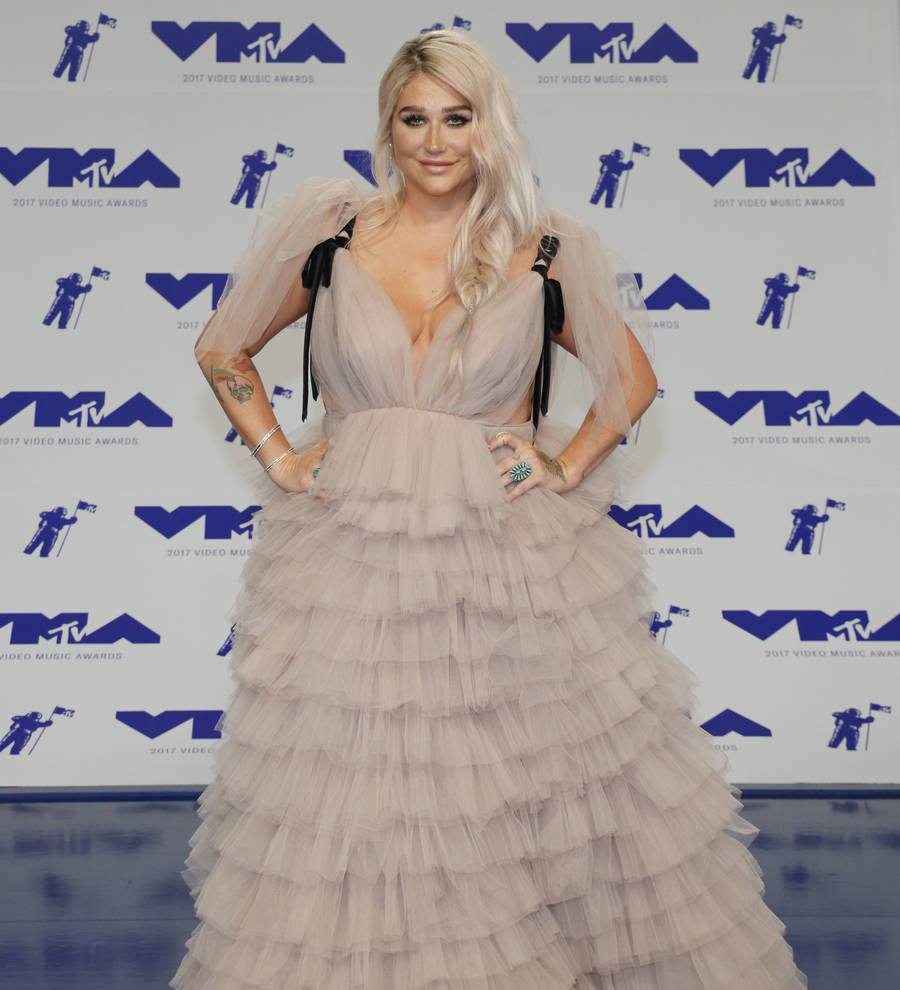 Kesha loses her seat at MTV Video Music Awards