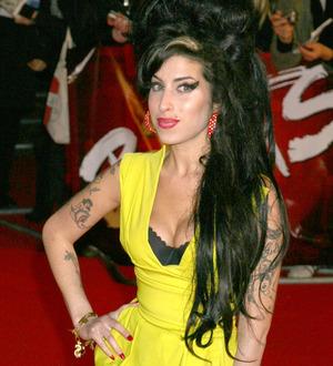 Foundation unveiled on Amy Winehouse's birthday