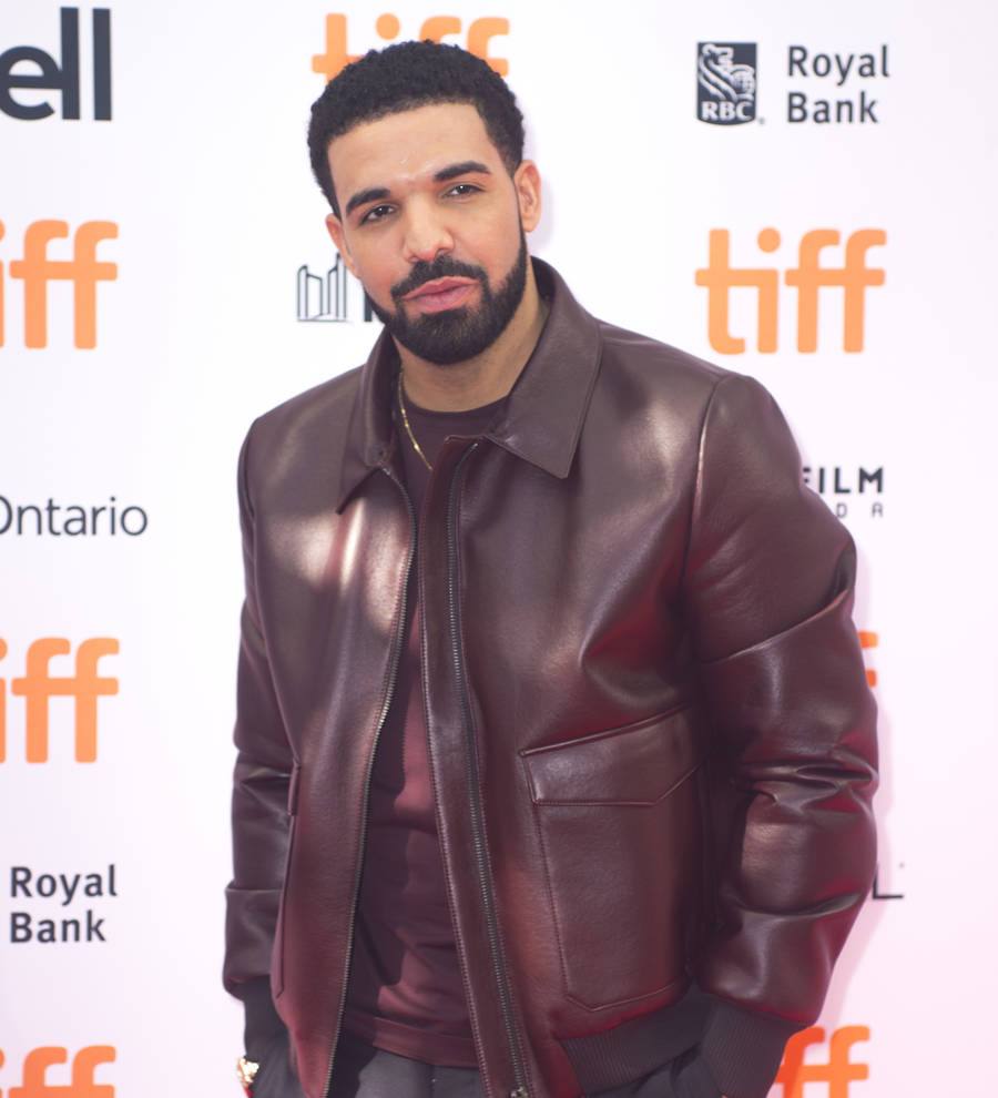 Drake encouraged to track down friend's murderers through his social media