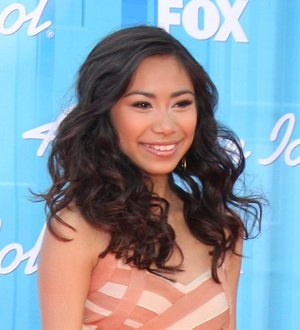 Jessica Sanchez in talks for Glee role