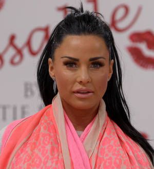 Katie Price hospitalized - report