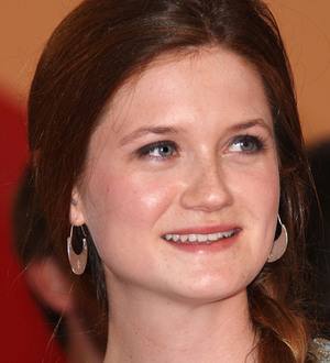 Bonnie Wright takes off for Africa charity trip