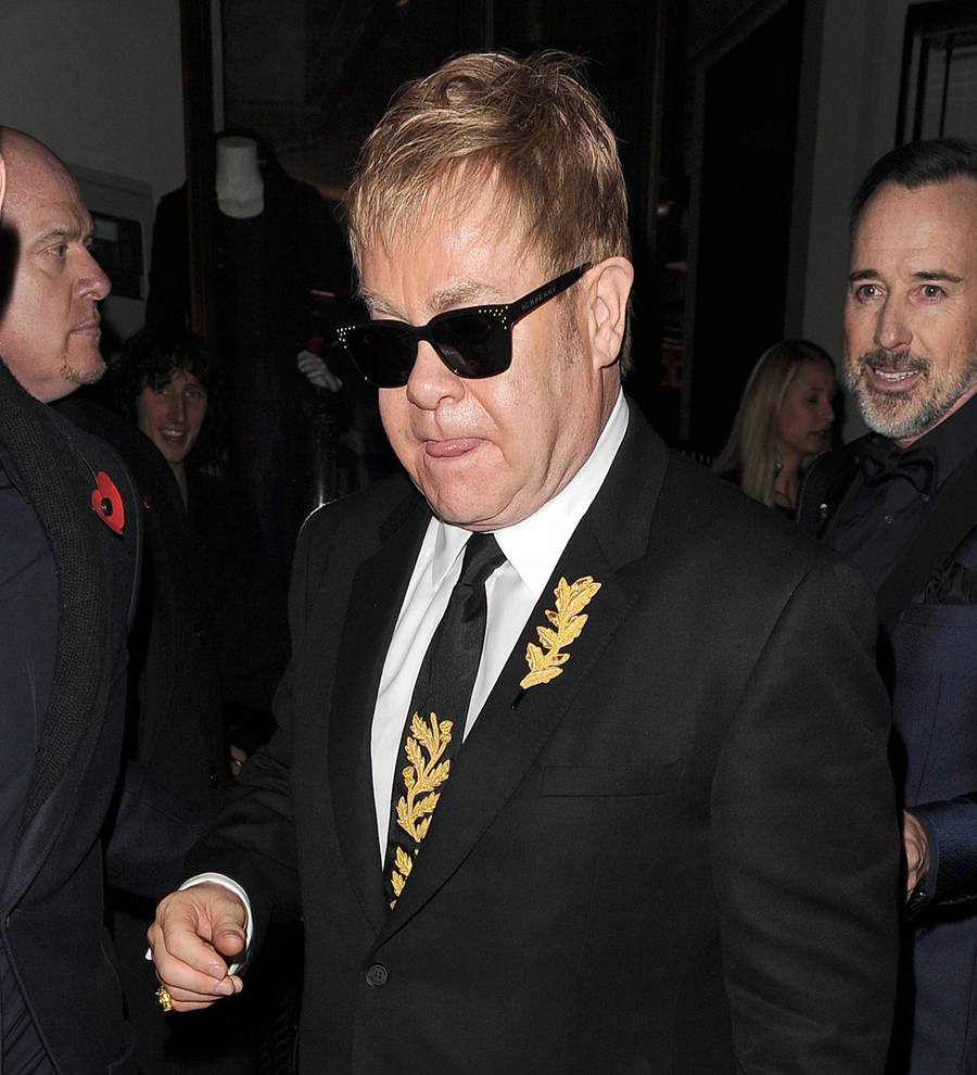 Elton John duets with Demi Lovato and Shawn Mendes