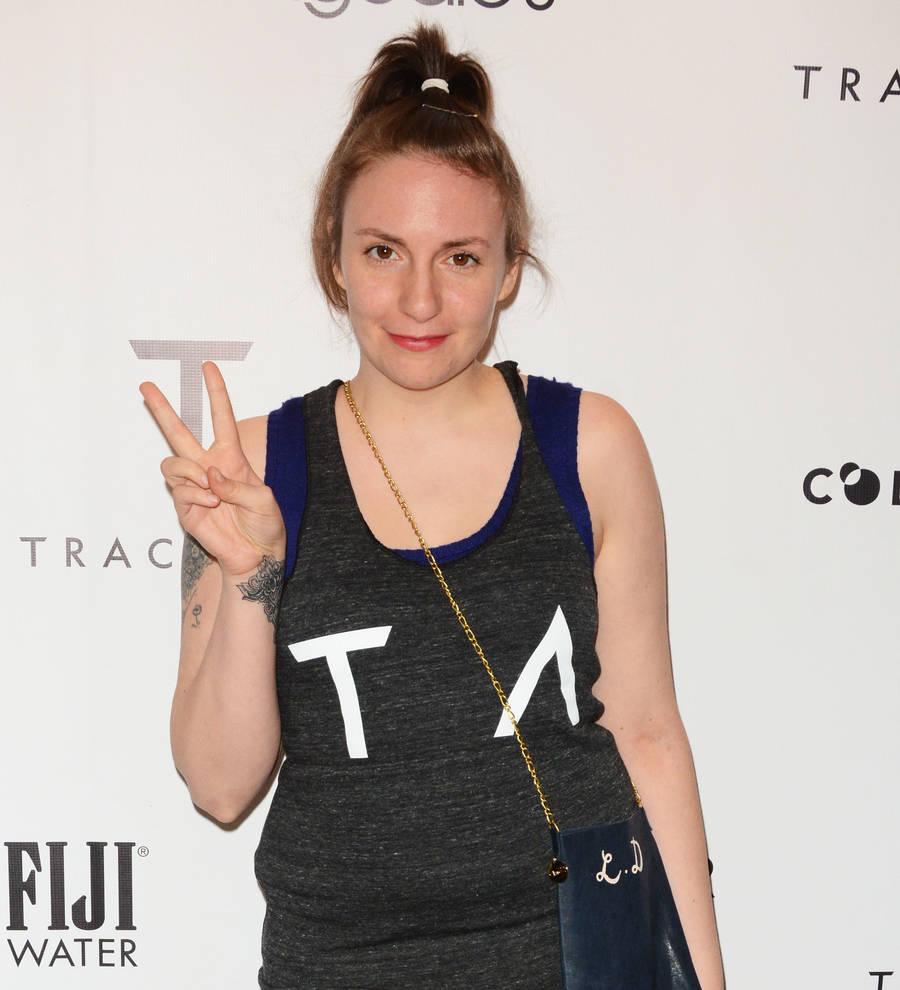Lena Dunham pens article on importance of birth control
