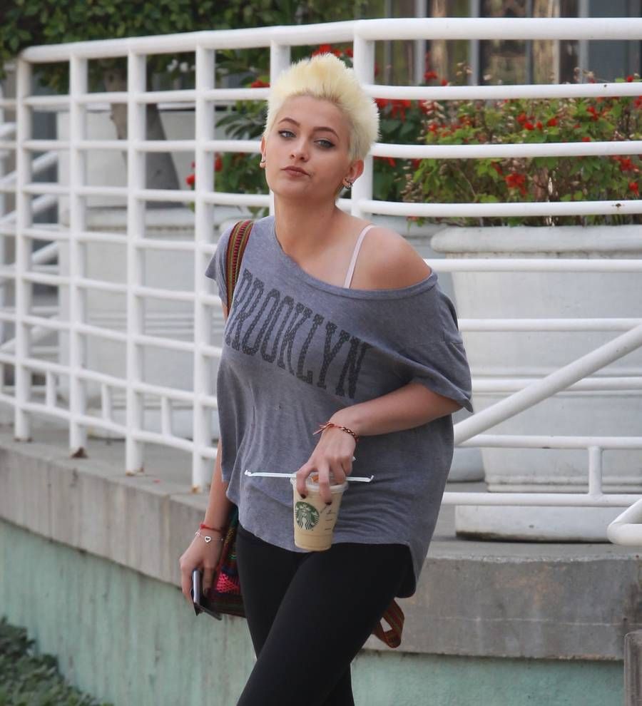 Paris Jackson returns to Neverland