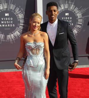 Iggy Azalea's boyfriend comes to her defense after sportscaster's diss