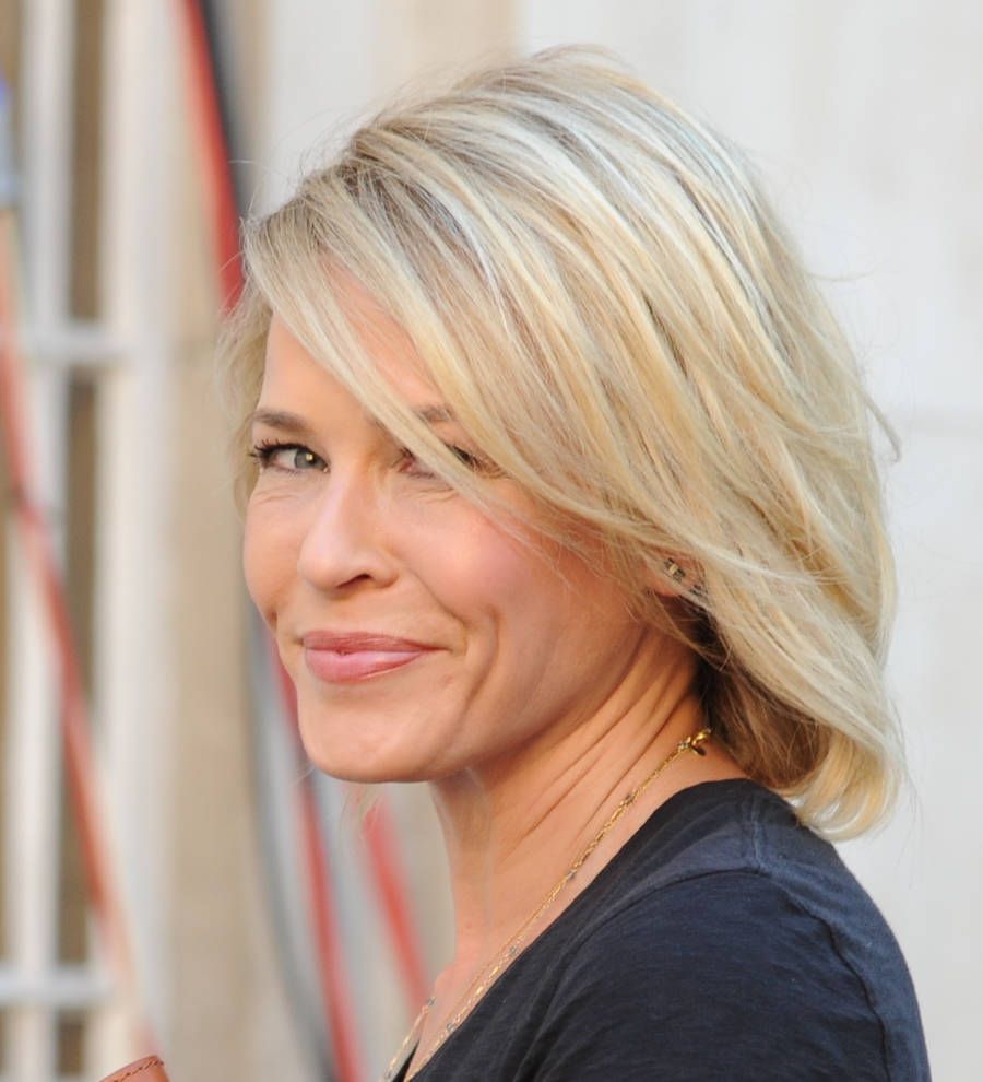 Chelsea Handler ends topless picture campaign