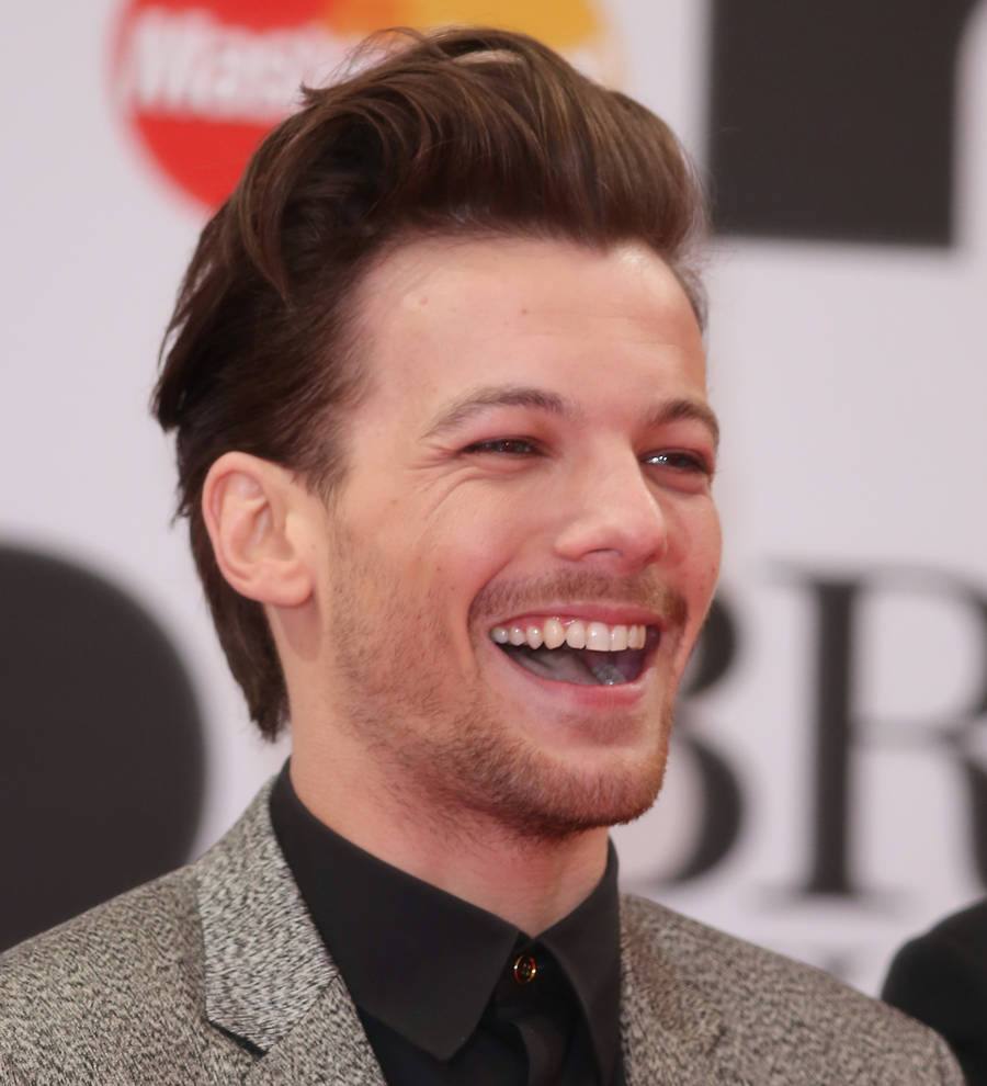 Louis Tomlinson avoids court showdown with custody deal