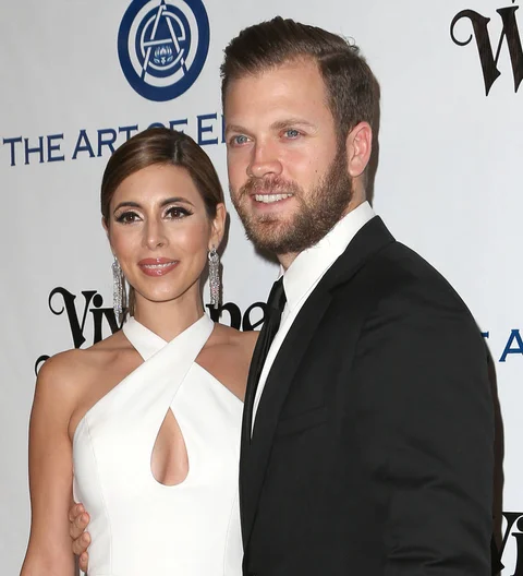Jamie-Lynn Sigler weds