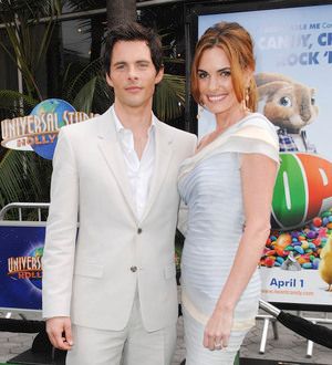 James Marsden's wife files for divorce