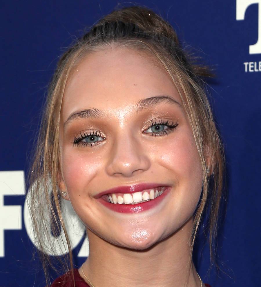 Sia's video star launches clothing line for teens