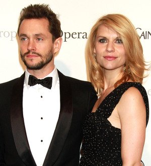 Claire Danes and Hugh Dancy text to spice up long-distance relationship