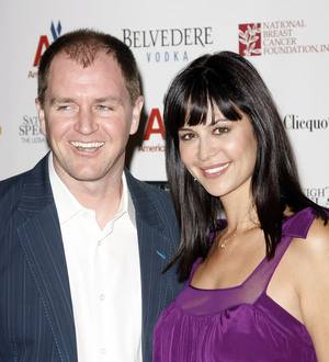Bell splits from screenwriter husband