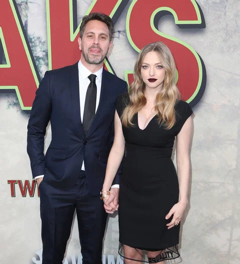 Amanda Seyfried and Thomas Sadoski become foster parents to baby kittens
