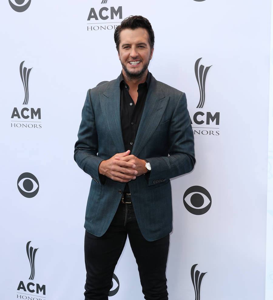 Luke Bryan and Lionel Richie officially join American Idol panel