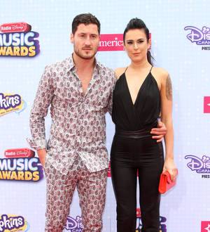 Rumer Willis wins Dancing with the Stars