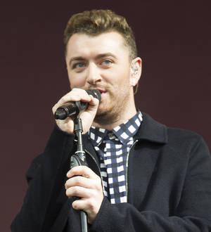 Sam Smith honors fellow Brit Winehouse with Lollapalooza cover