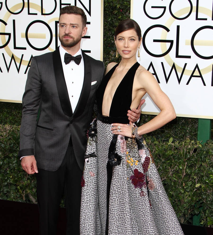 Jessica Biel attempts to surprise husband with bogus baby news