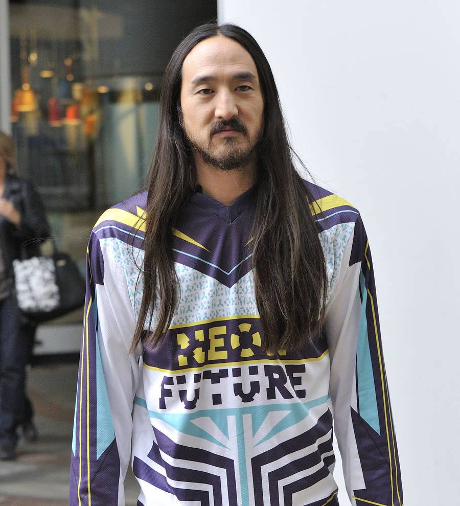 Steve Aoki urges fans to donate blood for Las Vegas shooting victims