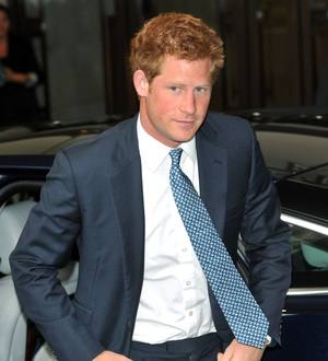 Prince Harry to climb Mount Everest