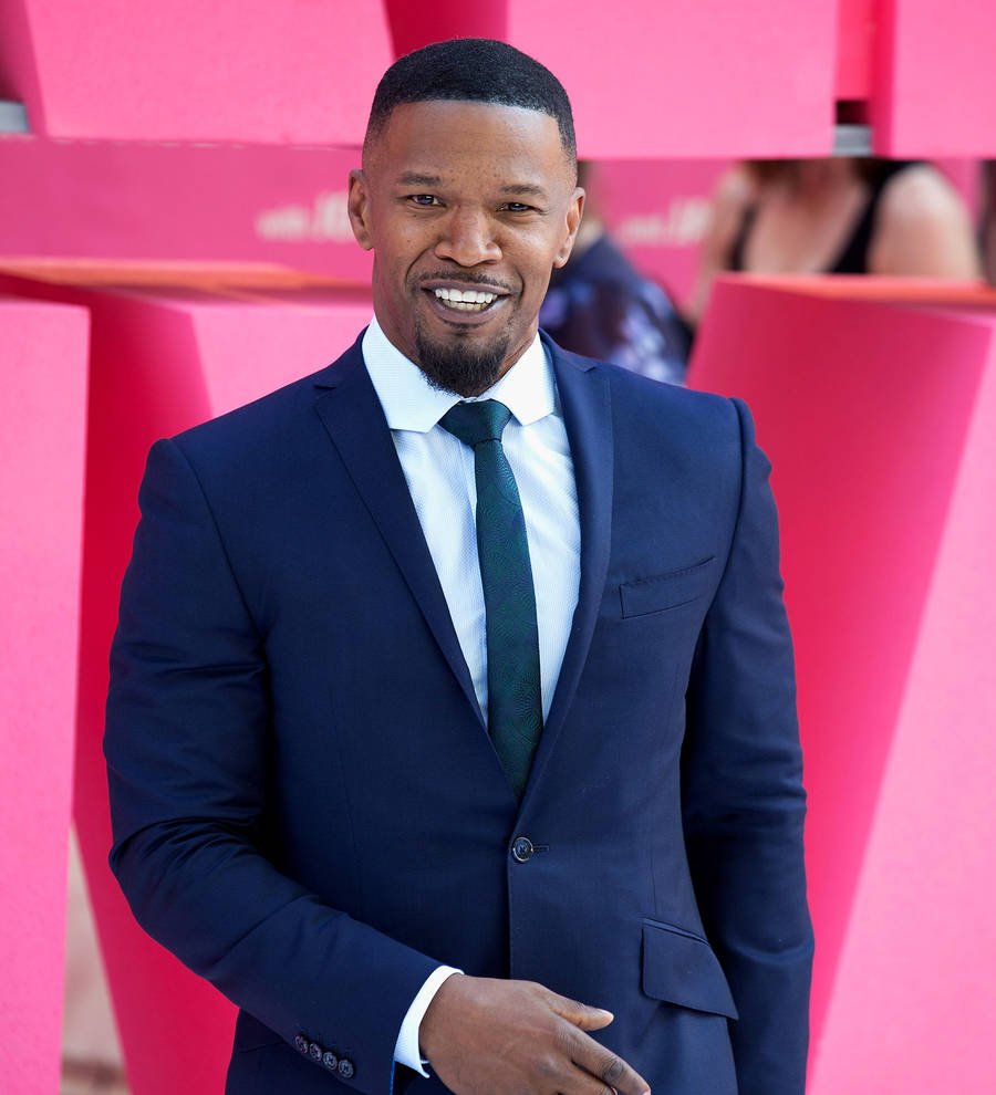 Jamie Foxx and Katie Holmes caught holding hands in Malibu