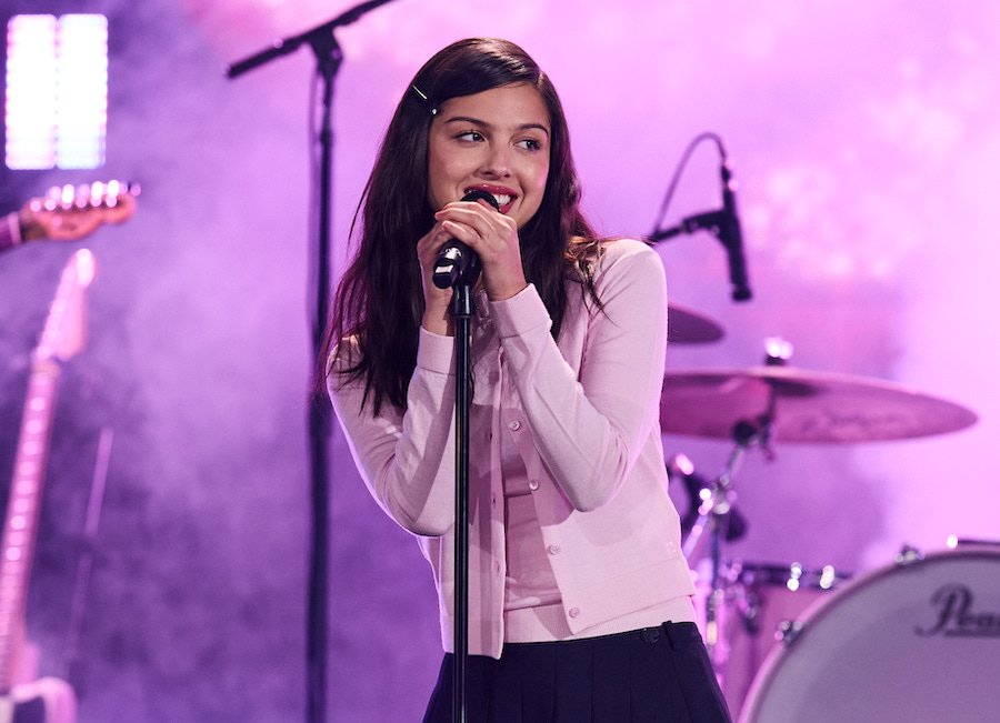 5 Pop Artists Shaping The Sound of Summer 2026!