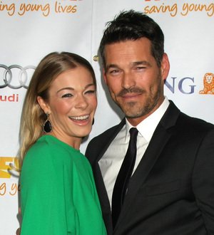 LeAnn Rimes and Eddie Cibrian renew vows