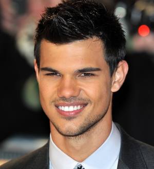 Taylor Lautner heading to Tussauds