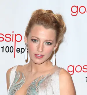 Blake Lively designs charity cupcake