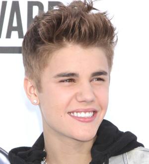 Justin Bieber gives car to Sean Kingston
