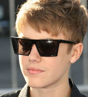 Justin Bieber lands street honour