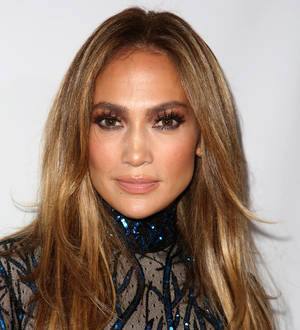 Jennifer Lopez turns in new album late