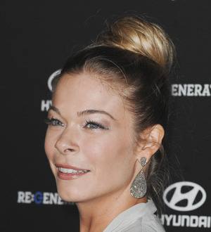 LeAnn Rimes feeling 'great' as she returns to work