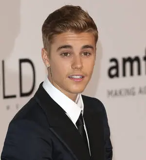 Justin Bieber tries to dodge court hearing