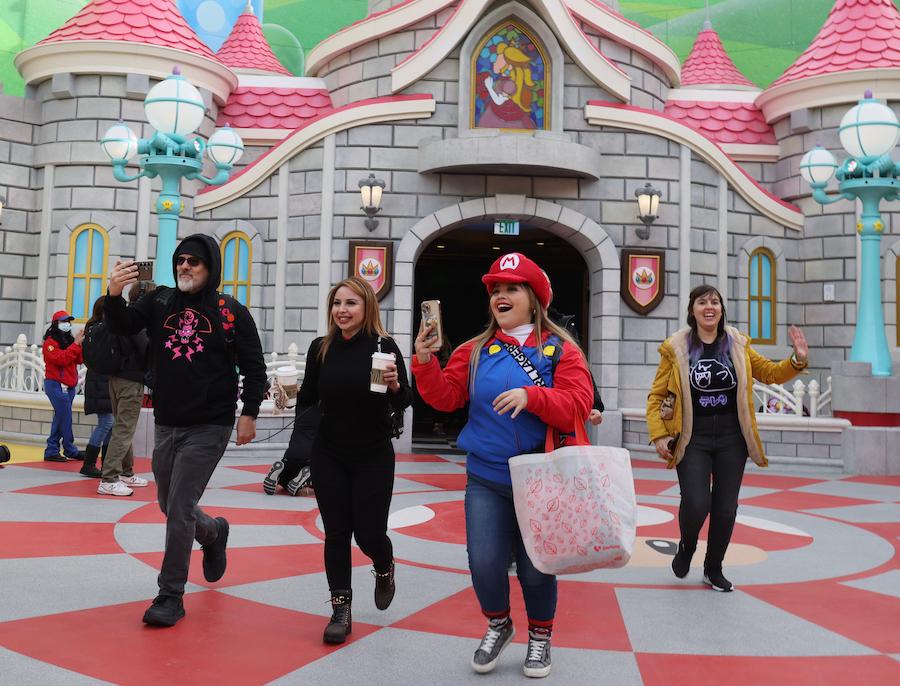 Quick Guide to Universal Studios' Super Nintendo World!