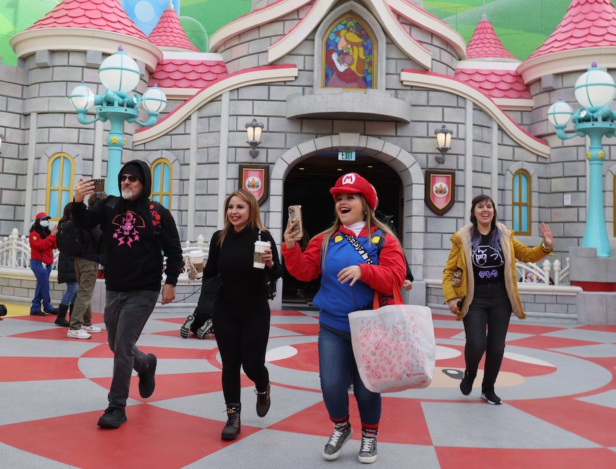 Quick Guide to Universal Studios' Super Nintendo World!