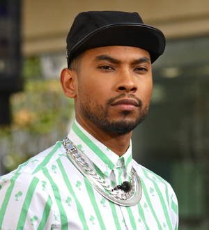Miguel 'down' to work with Kelly Clarkson after sexy remark
