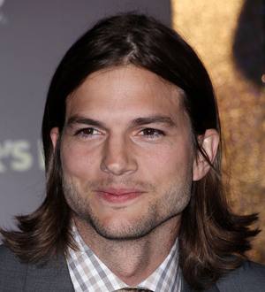 Ashton Kutcher downplays country criticism