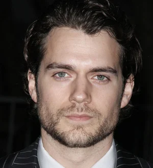 Henry Cavill still spying Bond role