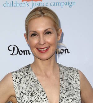 Kelly Rutherford wins sole custody of kids after three-year battle with ex